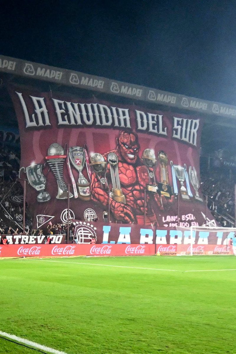 cami7_trejo's tweet photo. De la vereda correcta, siempre🇱🇻 https://t.co/G5qSFT83rG