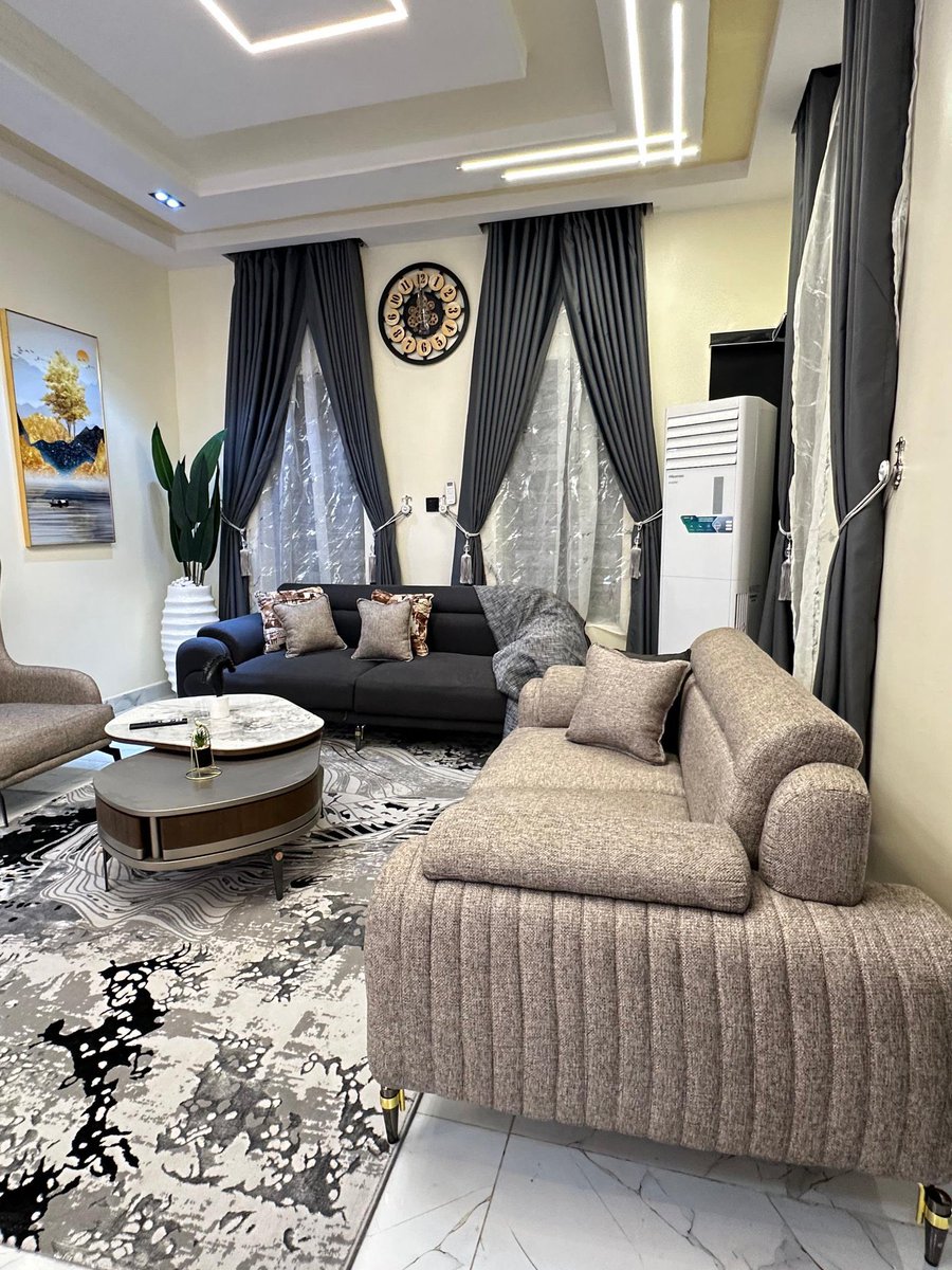 OMIDAN ÀBẸ̀NÍ ✨ tweet media