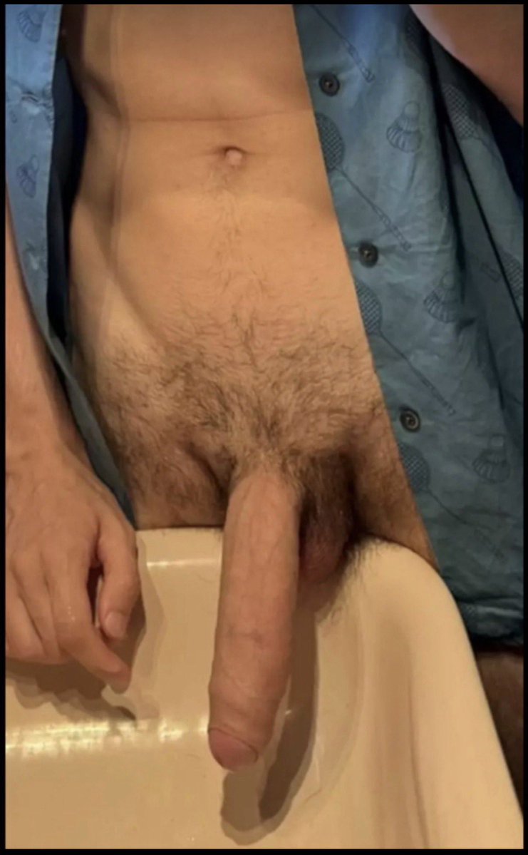 Italian XL Hunter tweet media