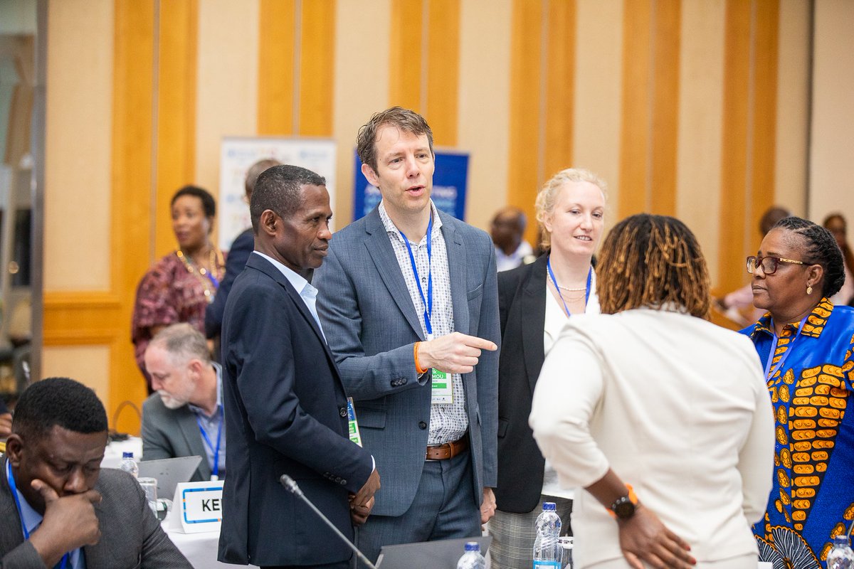 WHOMalawi's tweet image. Day 2 of Africa #NTDs Managers meeting in 🇲🇼 #26NTDPMM is in full swing—spotlighting innovation in action

📊 Real-time digital dashboards
🤖 AI-driven surveillance &amp;amp; smarter resource use
🌍 Cross-border data sharing for coordinated response

Driving progress towards #EndingNTDs