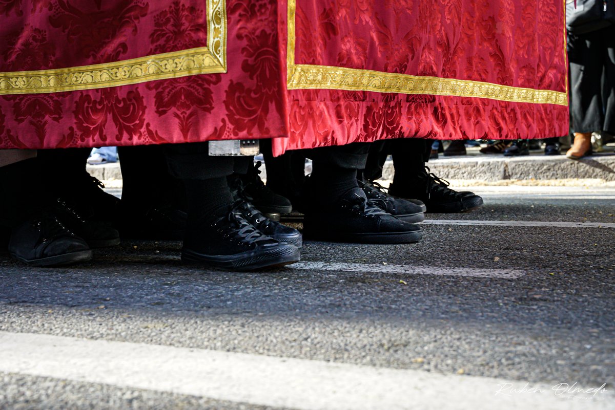 RubenOlmedo's tweet photo. Semana Santa 2026. Domingo de Ramos. Procesión de Cristo camino del Prendimiento. Cofradía Penitencial de la Oración del Huerto

Con @oracionhuertova 

Reportaje fotográfico en el enlace
https://t.co/SCBLNf9fwF

@VCofrade @jcssvall https://t.co/9f8oAIjUCw