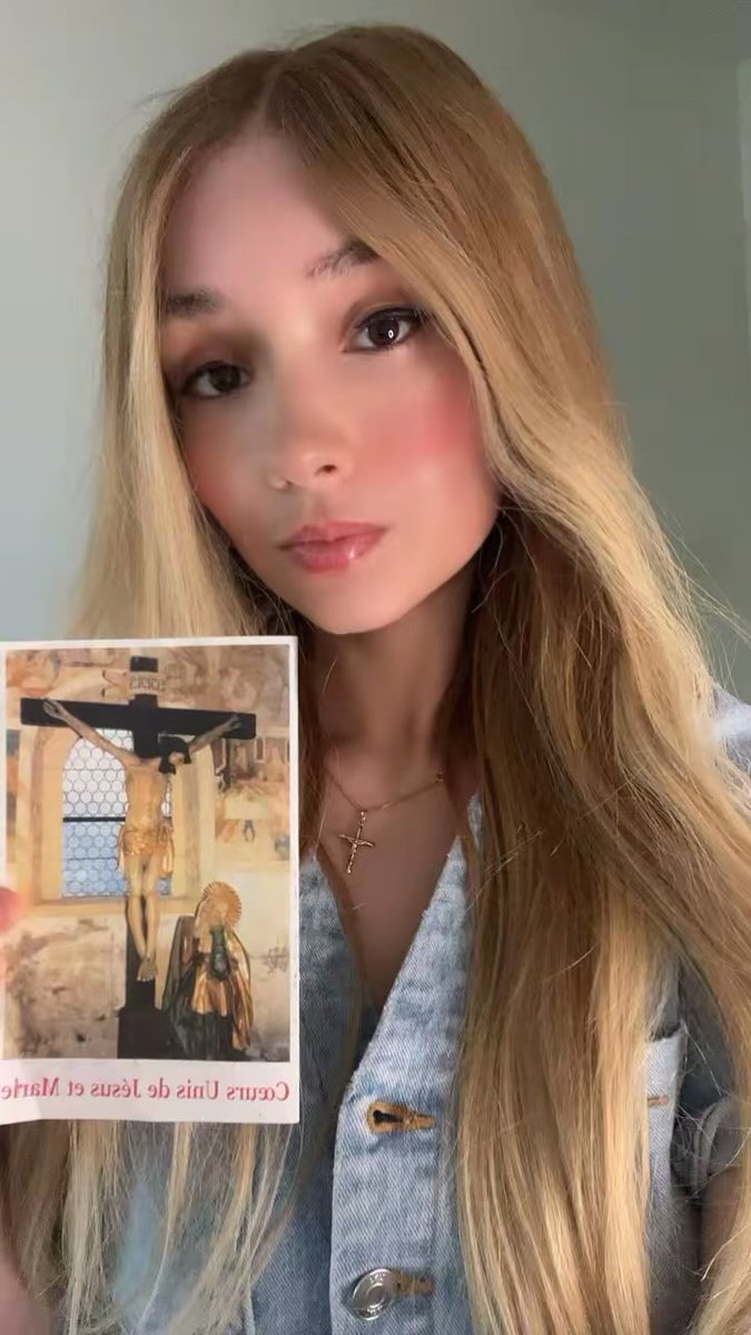 Abby ♱🇻🇦 tweet media