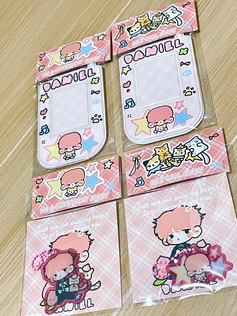 AliceKylo's tweet photo. Kang Daniel Card Holder!
One Call Away Phone design🩷🩷🩷
Comes along with 🆓keychain
world wide✅

#kangdaniel #강다니엘 https://t.co/rwakrH59qN