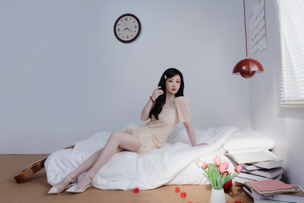 dramapotatoe's tweet image. #YangZi for a Yoyi C livestream event 

More - weibo.com/5943858696/528…