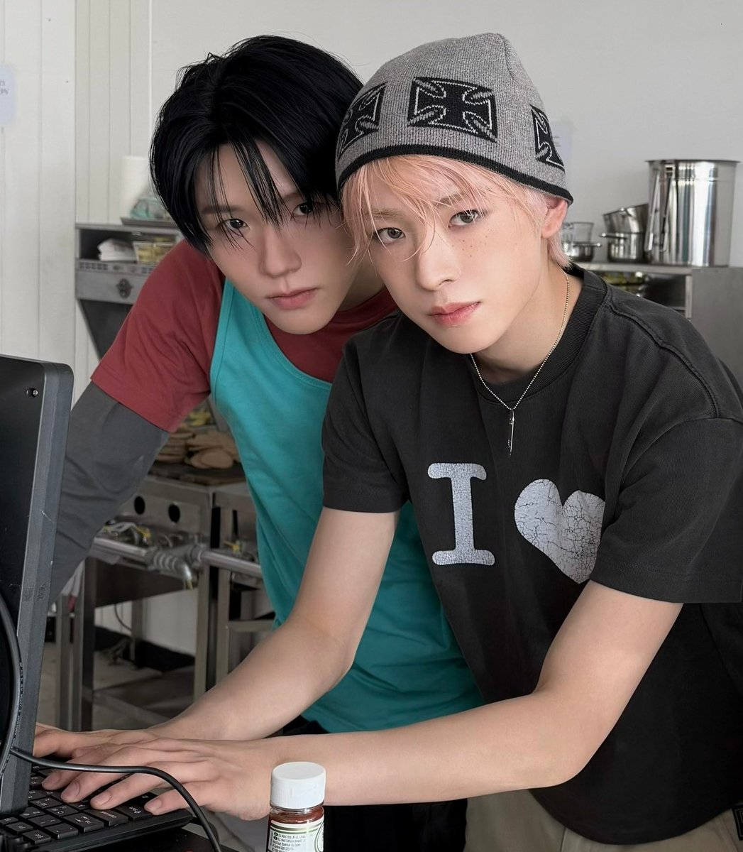 🄲🅄🄿♡⃞ tweet media