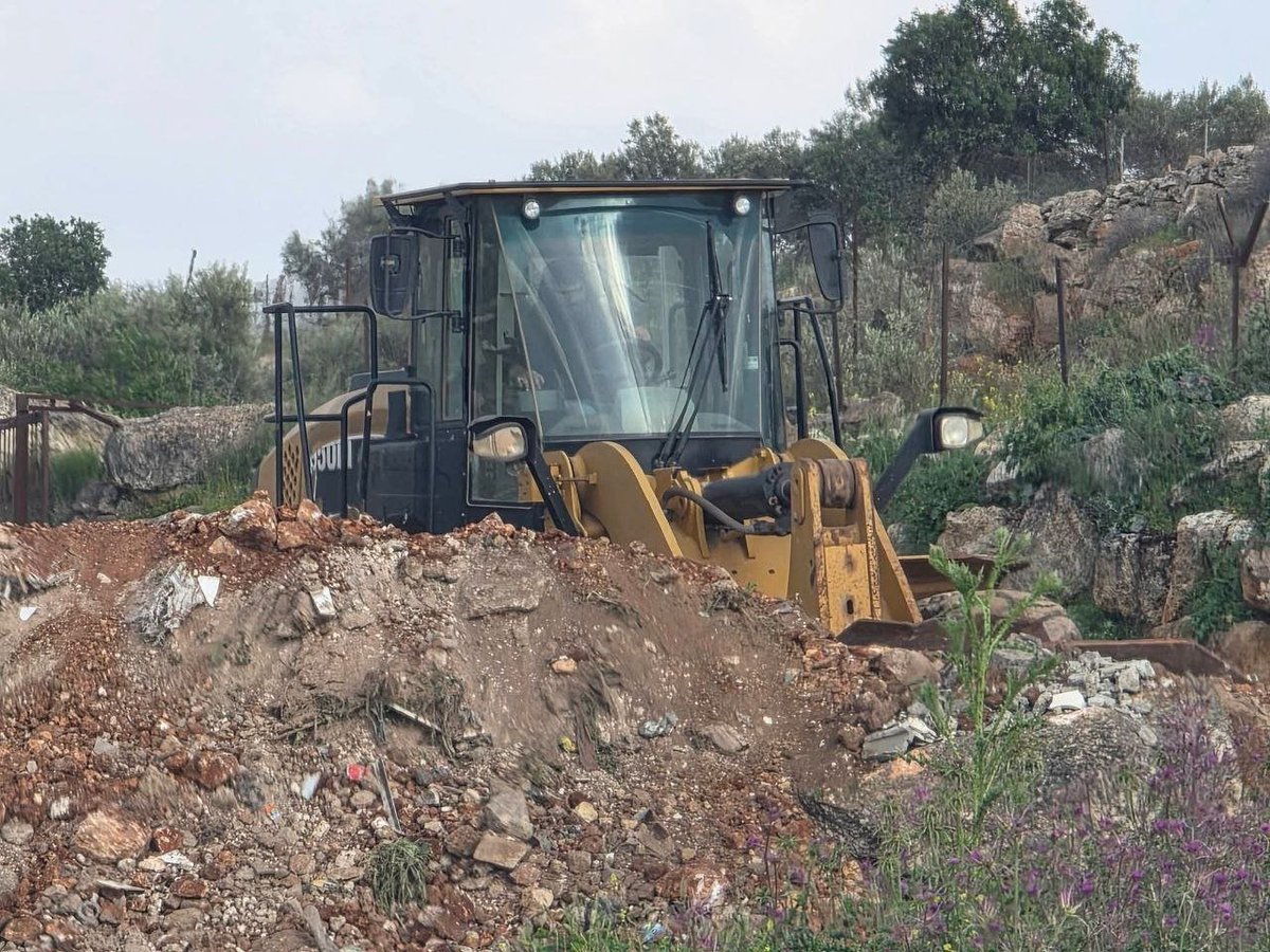 heavy.jpg tweet media