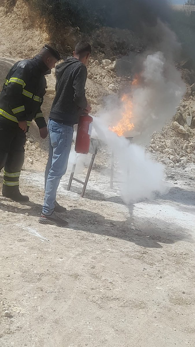 الدفاع المدني الاردني tweet media