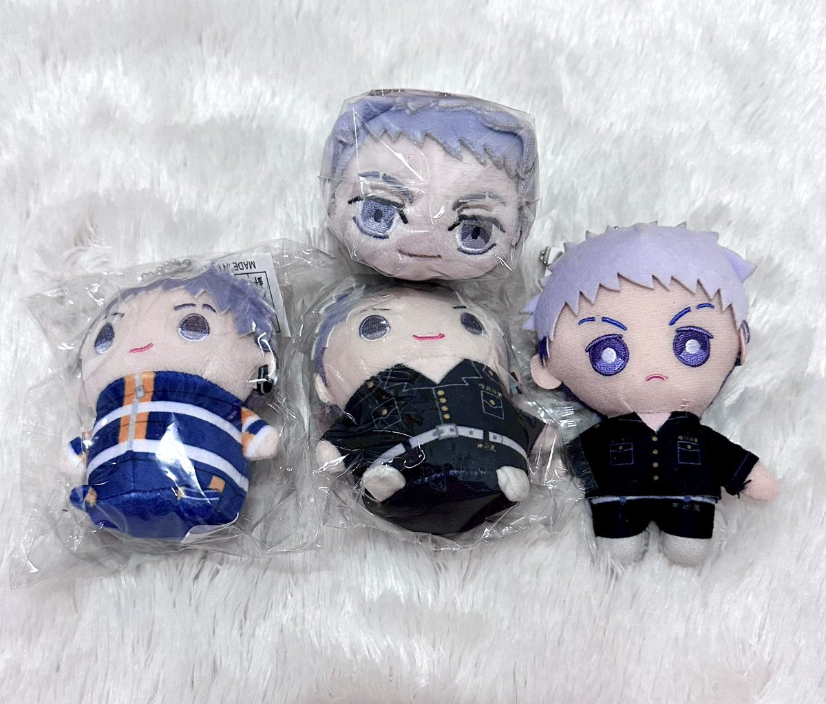 กองเหมาไมกี้ 300 รวมส่ง (มือ2ทุกชิ้น)
กองเหมามิตสึยะ 350 รวมส่ง
(มาเมะตัวแรกมือ1 / ที่เหลือมือ2)

#ตลาดนัดโตมัน #ตลาดนัดtokyorevengers 
#ตลาดนัดโตเกียวรีเวนเจอร์ส