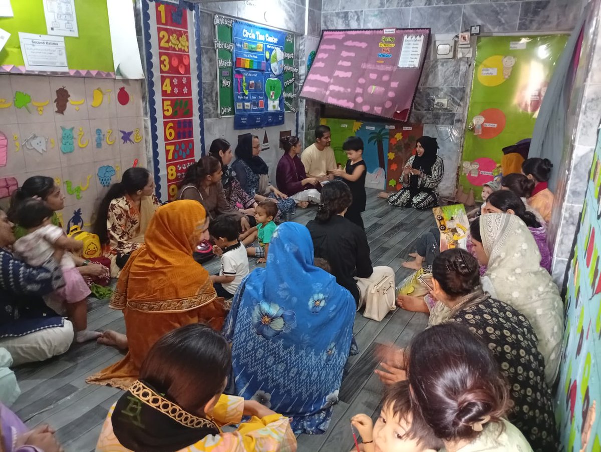 RFInterventions's tweet image. Rupani Foundation, in collaboration with State Bank of Pakistan, successfully conducted two impactful sessions on financial literacy and IB program at our Ali Complex, with participation from Al-Azhar Garden ECD Centre families.  

#rupanifoundation #satebankofpakistan