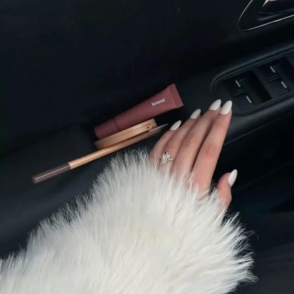 🦋 NoNa 🦋 tweet media