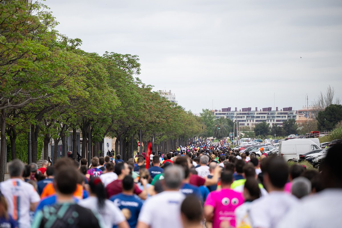 Nirvauto's tweet photo. Este domingo, el equipo de Nirvauto cambió el taller y las oficinas por las zapatillas de running para participar en la XIII @carreraempresas. Be Runnker. 🏃
¡Enhorabuena a todos los valientes que se sumaron al reto!
#Nirvauto #BeRunnker #CEV26 https://t.co/vRZwy54Fo6