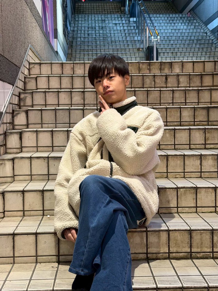 よしくん ハワイめっちゃ満喫してきた🤙 今から日本へ帰る！ 無事一人でなんとか