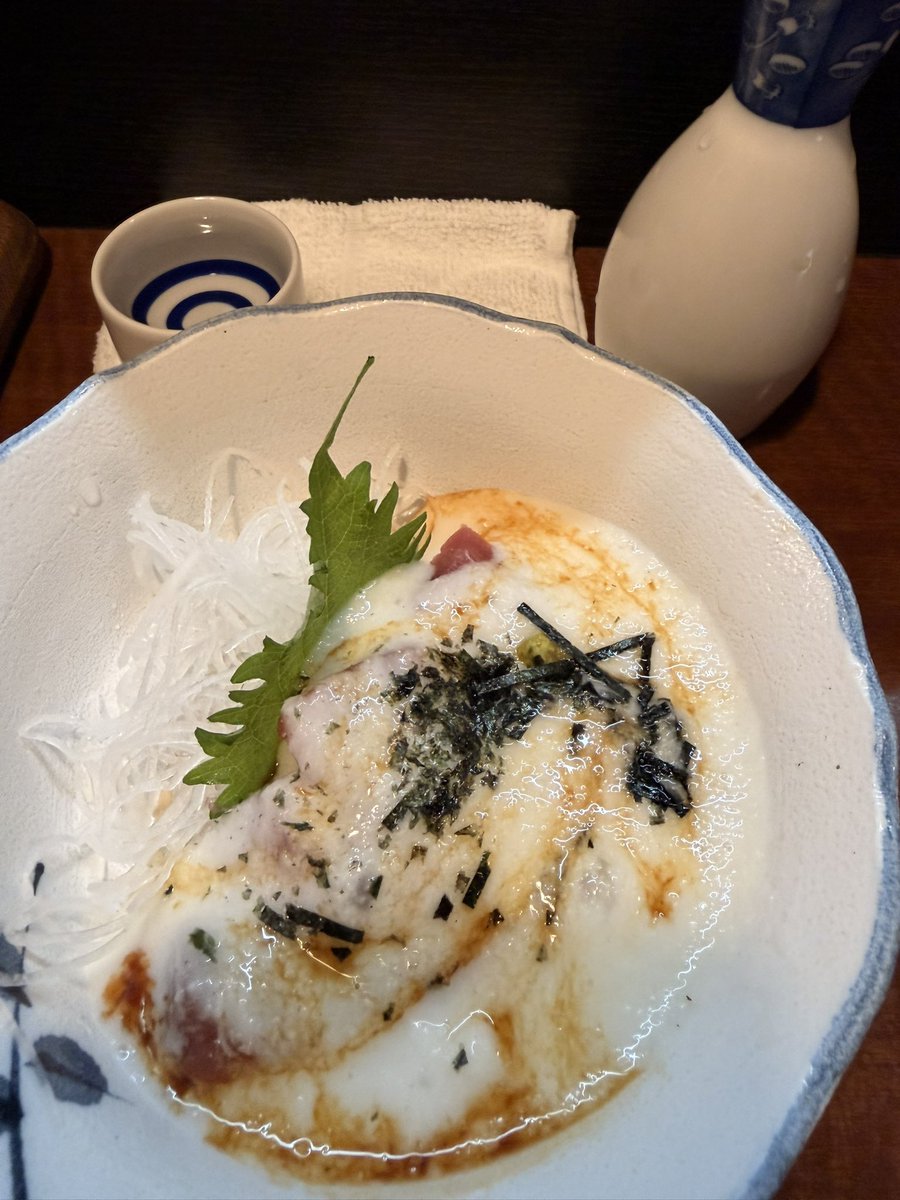 kameeeeeeeda's tweet photo. 〆のマクロ山かけ🥰
今日は飲みました✨

やっぱり飲みに出るのっていいですね😊 https://t.co/Ind8K482xk