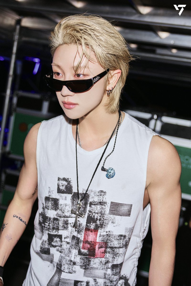 pastelmoon ✈︎ tweet media