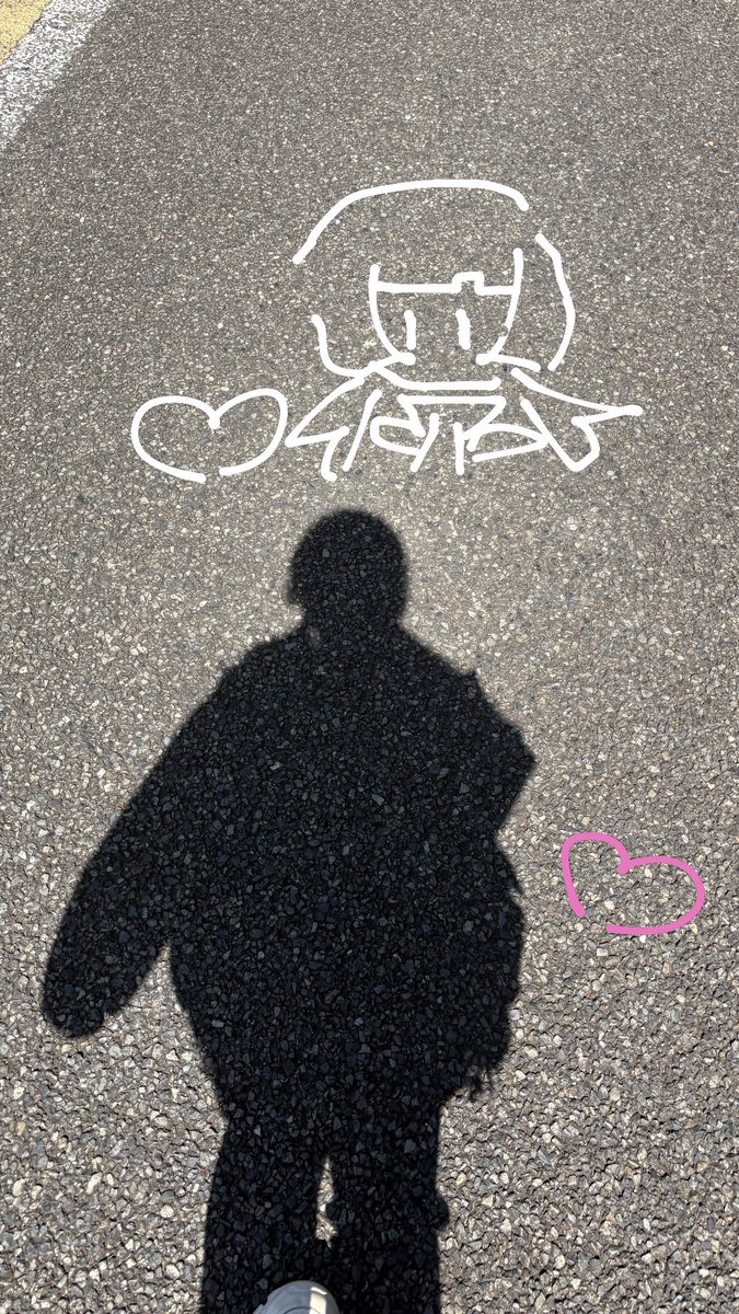 撮影終わったから姫カット復活したんだけどシルエットが雷鳥すぎてるんるん