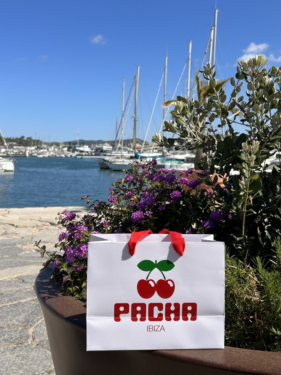 Maripo82's tweet image. Feliz martes, amiguis.
#ibiza 
#viviendo