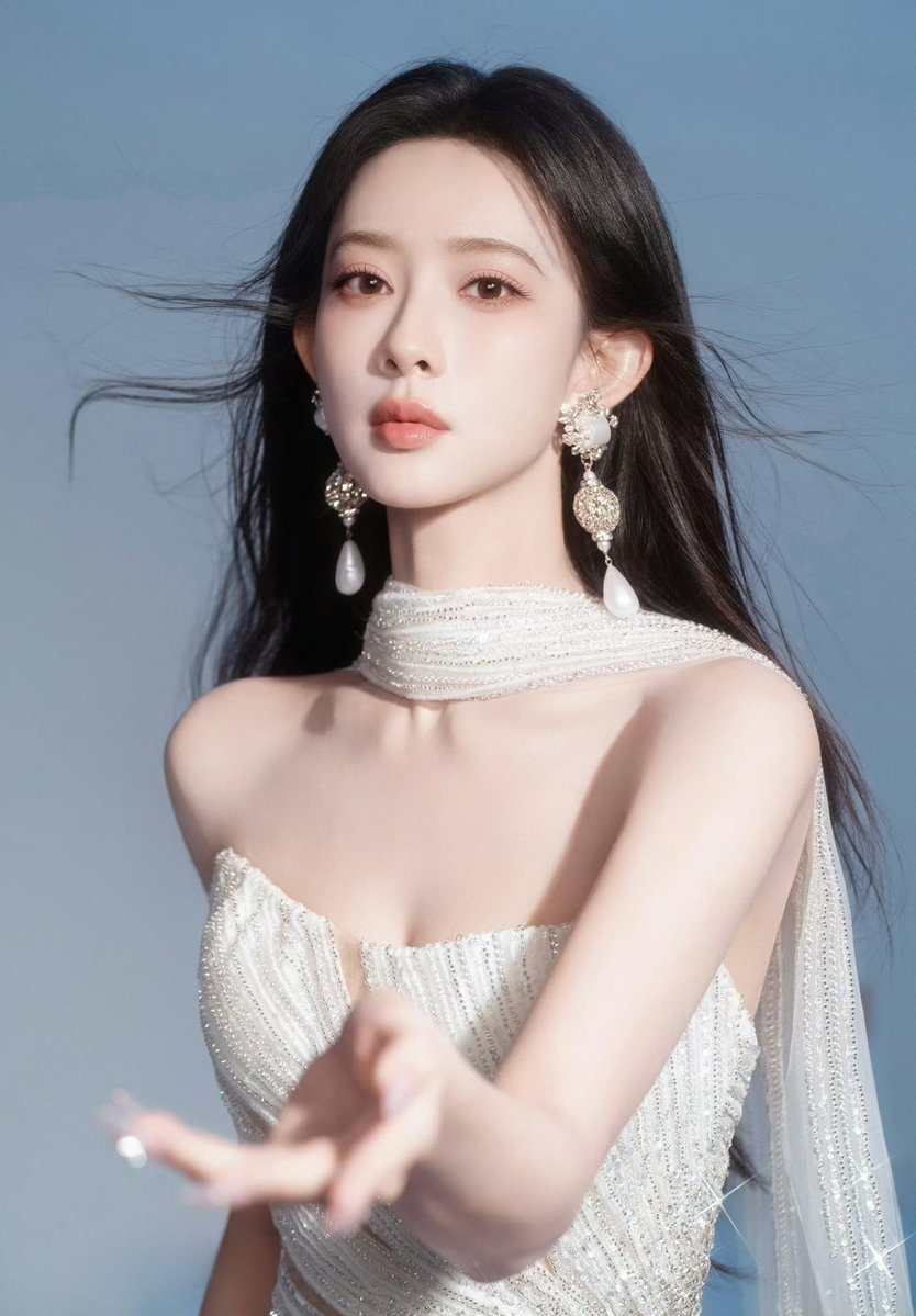 hereformengziyi's tweet image. The photoshoot for the Wuling Bingo Pro event has been posted
#MengZiyi
