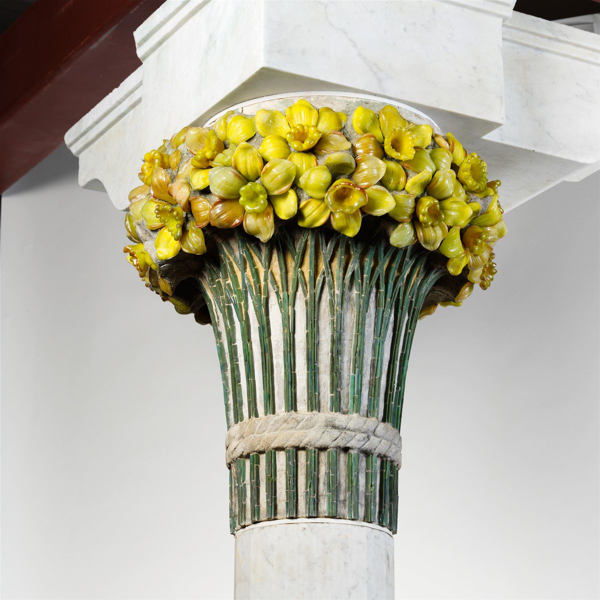 Glass daffodils in full bloom, over 100 years later.

This is one of Louis Comfort Tiffany’s stunning column capitals from his Daffodil Terrace at Laurelton Hall. 

Pure Art Nouveau magic 🌼