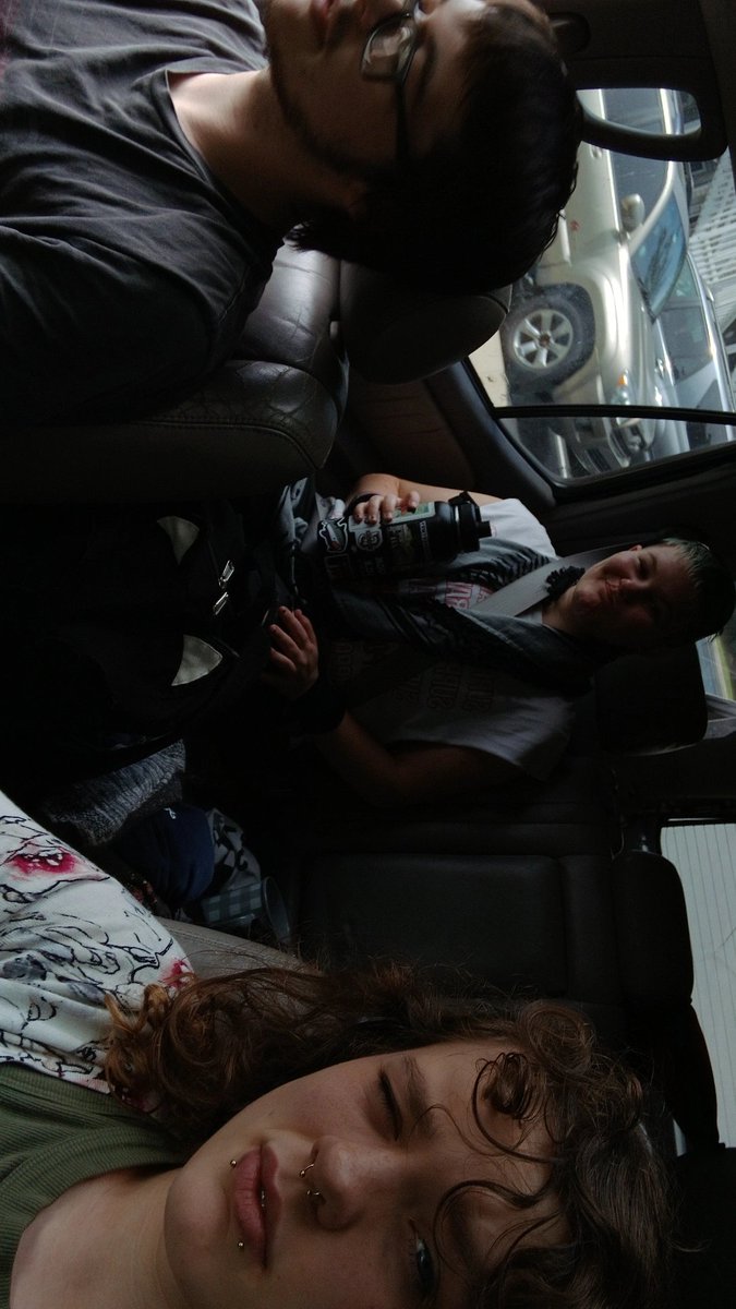 Арк0в tweet media