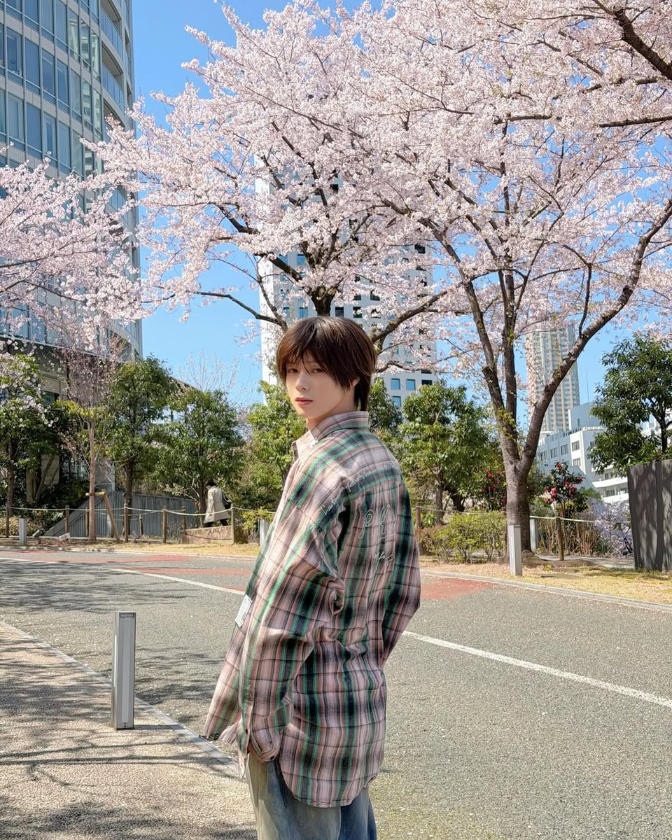 KGlobalOfficial's tweet image. 260414 | INSTAGRAM

@.kkun.and post [1/2] 

💬 Nice to meet you Instagram🌸

#K #andTEAM_K #ケイくん
#케이 @andTEAM_members
