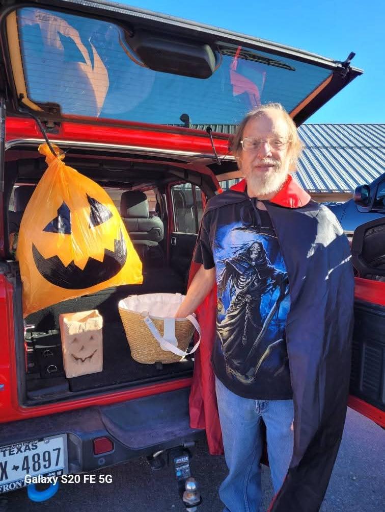 gwallace tweet media