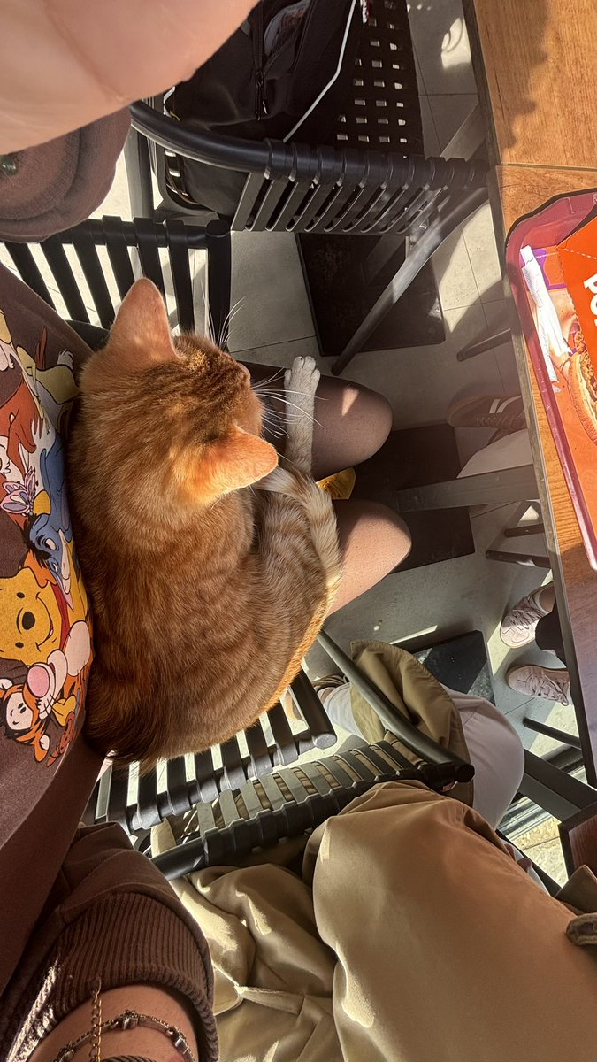 Sizinle derdi olanın derdi hiç bitmesin ya