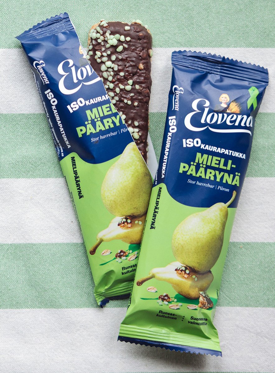 RaisioPlc's tweet photo. Elovena® on aina ollut hyvän arjen puolella. MIELI ry:n Mielinauha-kampanjan aikana iso kaurapatukka Vallaton päärynä löytyy kaupoista nimellä Mieli-päärynä. Lahjoitamme jokaisesta myydystä patukasta 5 senttiä mielenterveystyöhön ja kriisiauttamiseen. @mielenterveys https://t.co/94DrfxA29W