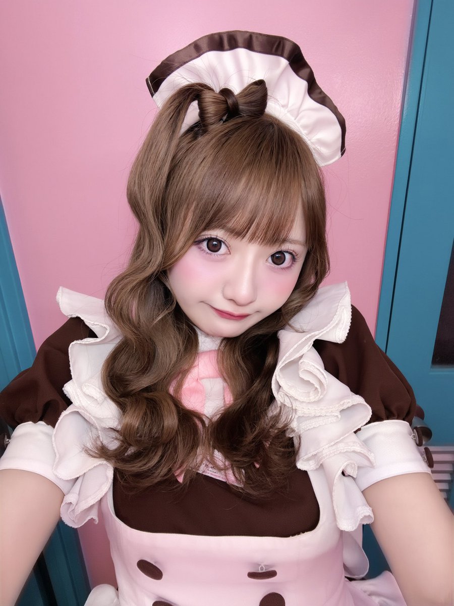 すみか tweet media