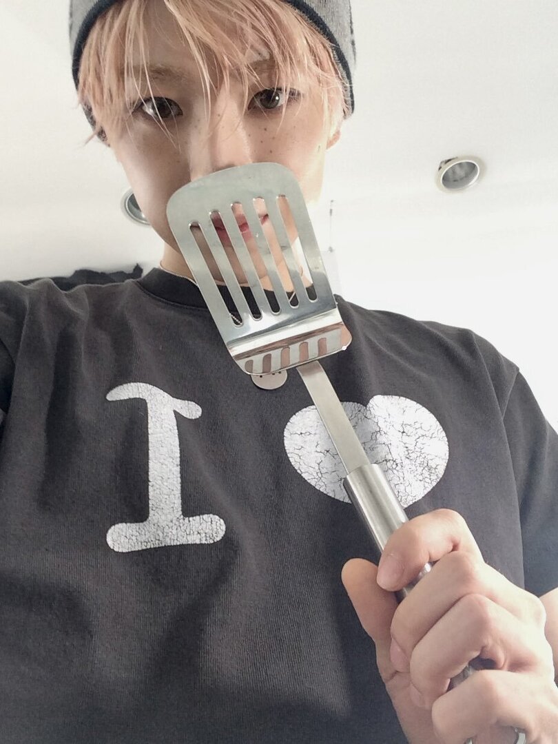 selfolssi ♤ tweet media