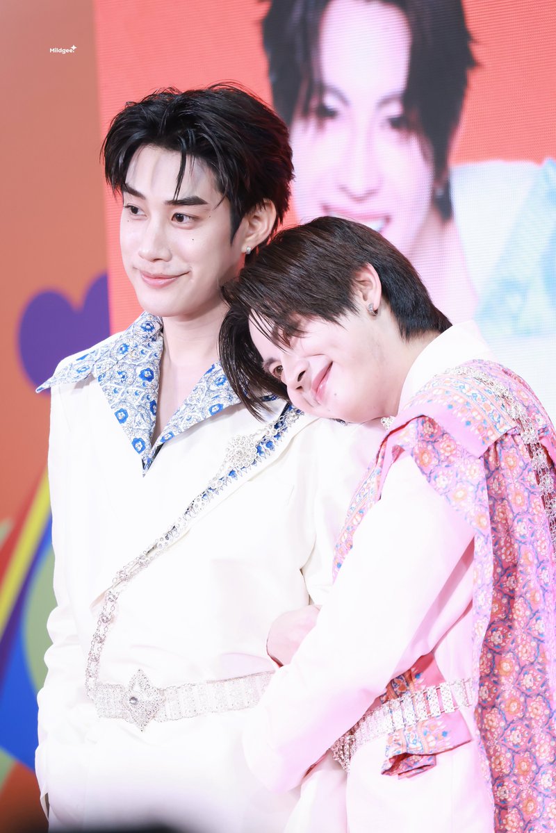 มายจี tweet media