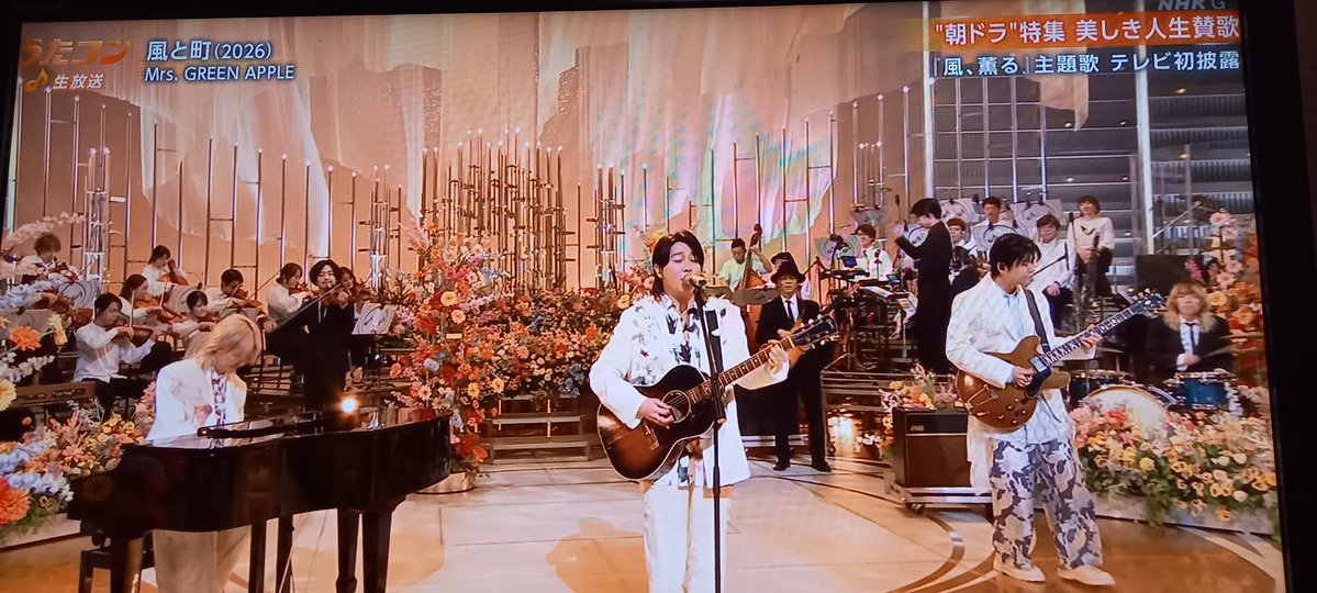 白い彗星 tweet media