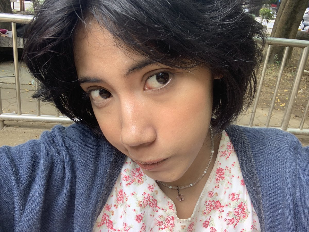 Girl and Her Badmood tweet media