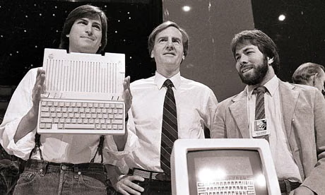 Founder_Mode_'s tweet image. Steve Jobs, on why design matters more than raw capability:

"The telegraph was an amazing breakthrough... some people talked about putting a telegraph on every desk... but it wouldn't have worked... you had to learn Morse code. It takes about 40 hours to learn Morse code."

The