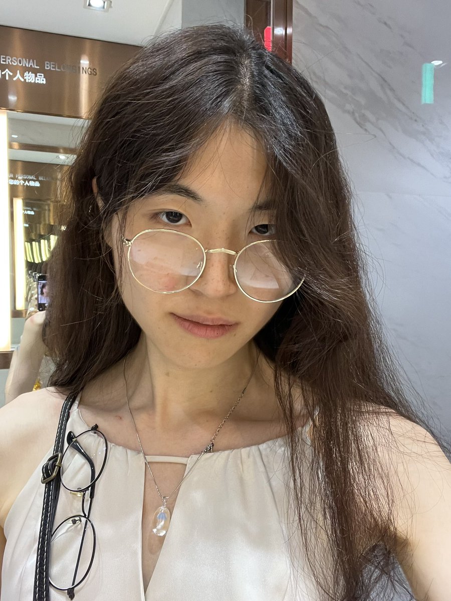 amber ଳ tweet media