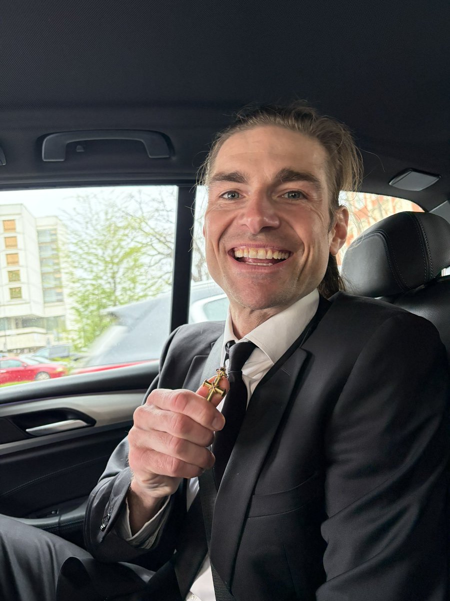 Jeremy Fragrance tweet media