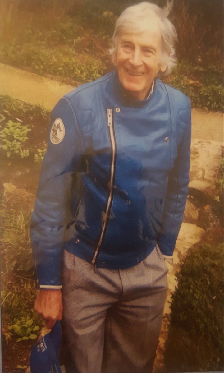 Zoë Watson tweet media