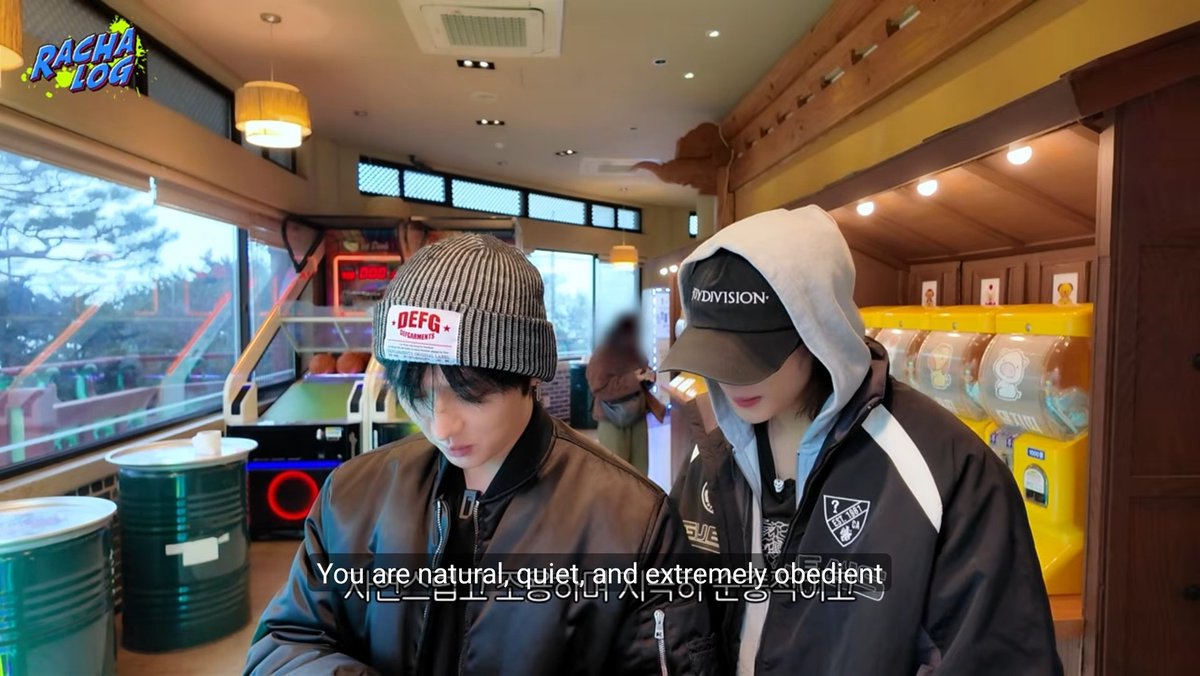 퀔냥냥 tweet media