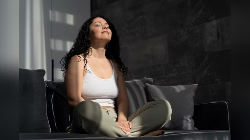 bsindia's tweet image. #HealthWithBS | What it means to be well: Study outlines six pillars of mental well-being
 
Details: mybs.in/2g5P09n

#Healthcare #HealthNews #MentalHealth | @SarjnaRai