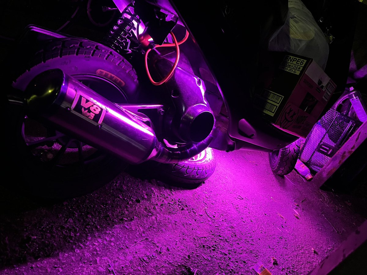 Rion_mirra's tweet image. #AF27
#ラーメン
年甲斐もなくアンダーネオン的なの付けてみた
オヤジ狩りに会わないことを切に願う笑