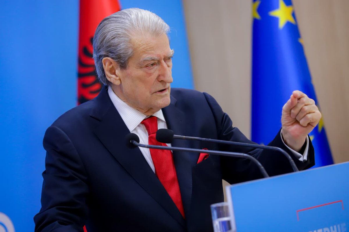 Balkanweb.com tweet media