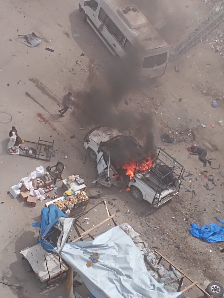 مجزرة ؛ بعد استهداف مركبة في مدينة غزة قبل لحظات من قبل الطائرات المسيرة الإسرائيلية