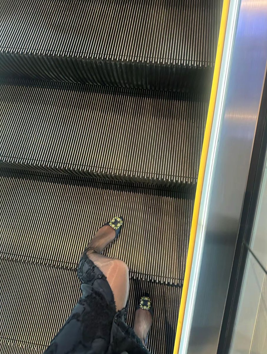 故人亲爹的第200号傻逼丧智母驴念奴 tweet media