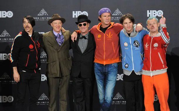 RHCP Brasil tweet media