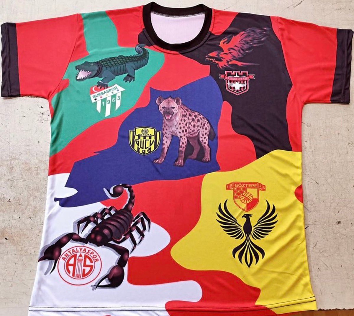 aliyali811!🏴 tweet media