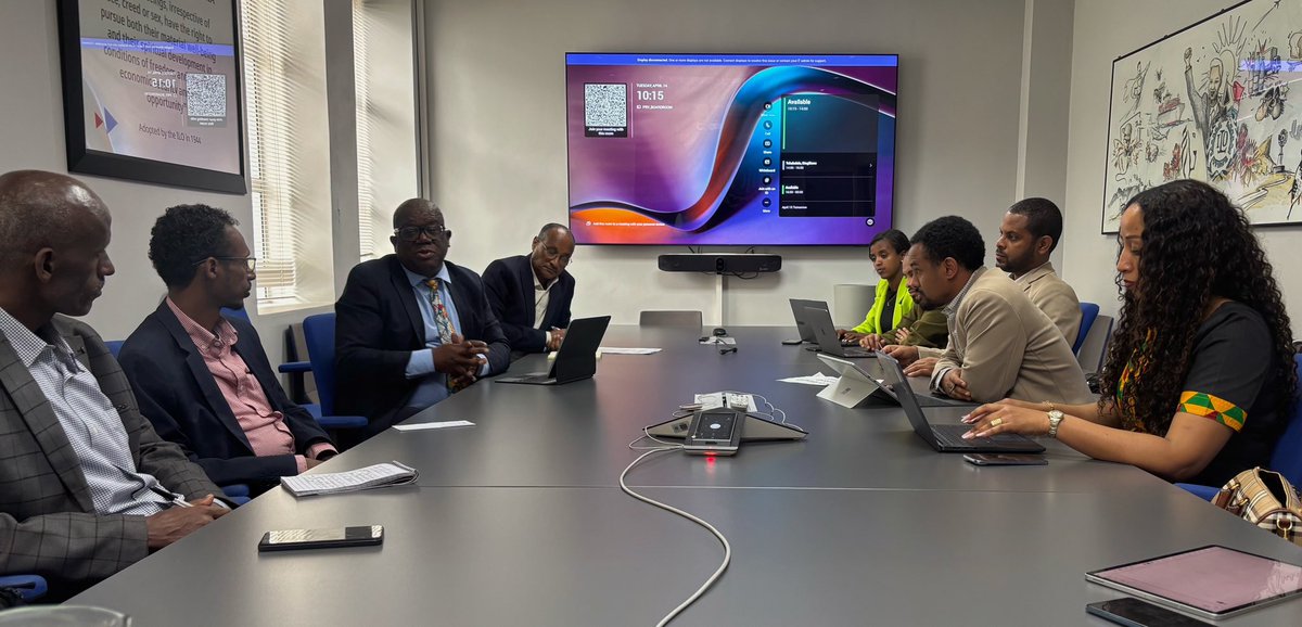 ilo_pretoria's tweet photo. Today we hosted Technical Experts from Ethiopian Govt for a study visit on Labour Market Information Systems📊

This South-South cooperation strengthens knowledge exchange and accelerates evidence-based policymaking for more inclusive and resilient labour market across Africa 🌍 https://t.co/pMFtJLGH0T