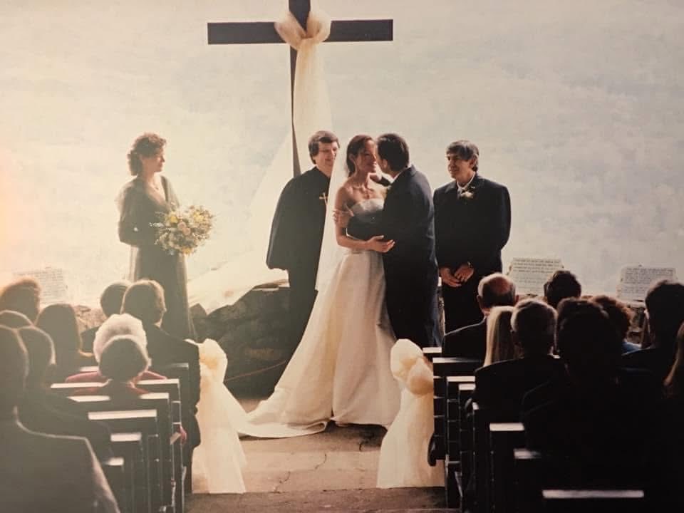 DavidSWyatt's tweet image. 24 years!  Happy Anniversary Anne Tripp Wyatt! You are amazing &amp;amp; I thank God for you and our family! Here’s to our future! ❤️💪💯🎶🔥 🙏#HappyAnniversary #Love #Respect #Godbless