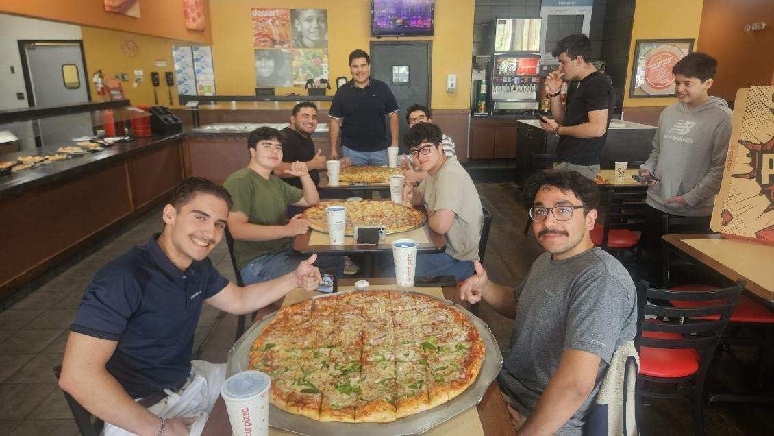 PizzaisLife's tweet photo. TRIPLE #CicisPizzaChallenge 🤯 https://t.co/5MCpP8E2dh