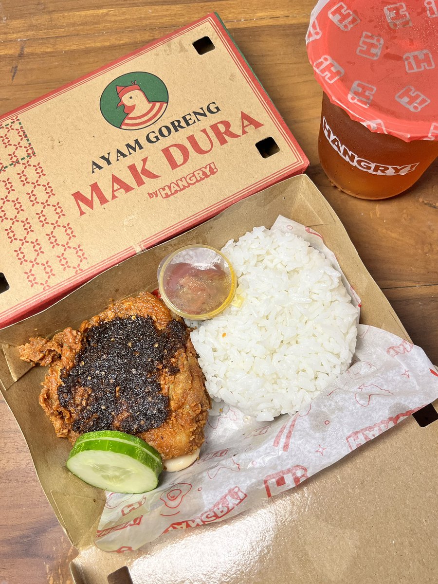 relievie's tweet photo. kirain bakal biasa aja… tapi ternyata Mak Dura ini bumbunya mantep banget sampe ke dalem⁉️😭 pantesan buna doyan KARNA ENDUL BGT PLS… https://t.co/xJwHpXZaTu