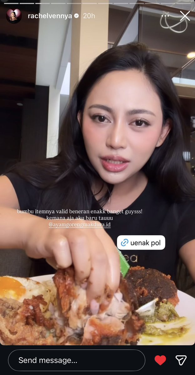 relievie's tweet photo. kirain bakal biasa aja… tapi ternyata Mak Dura ini bumbunya mantep banget sampe ke dalem⁉️😭 pantesan buna doyan KARNA ENDUL BGT PLS… https://t.co/xJwHpXZaTu