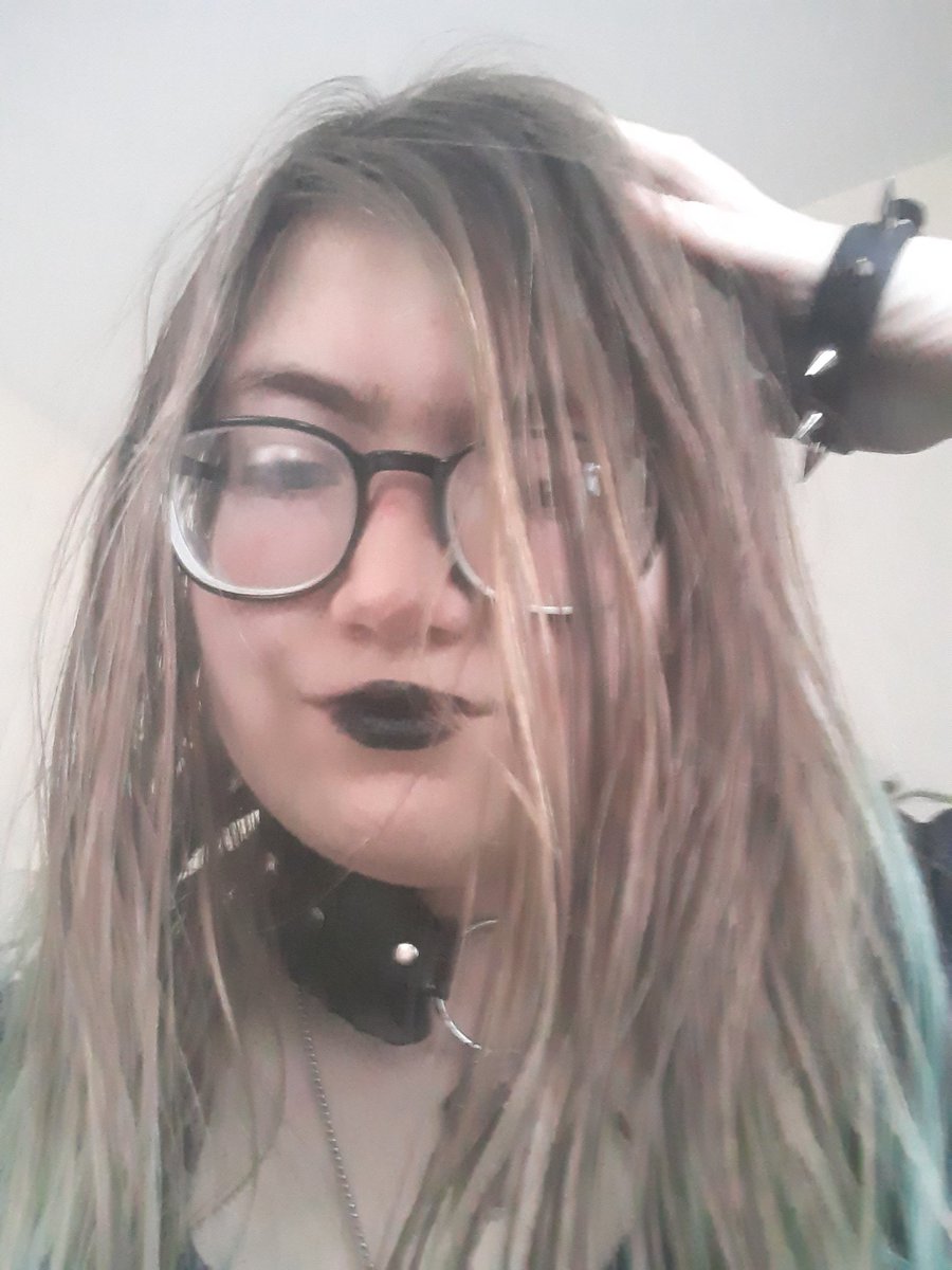 Ash♡: Liu kang's wife 💙🦇 tweet media